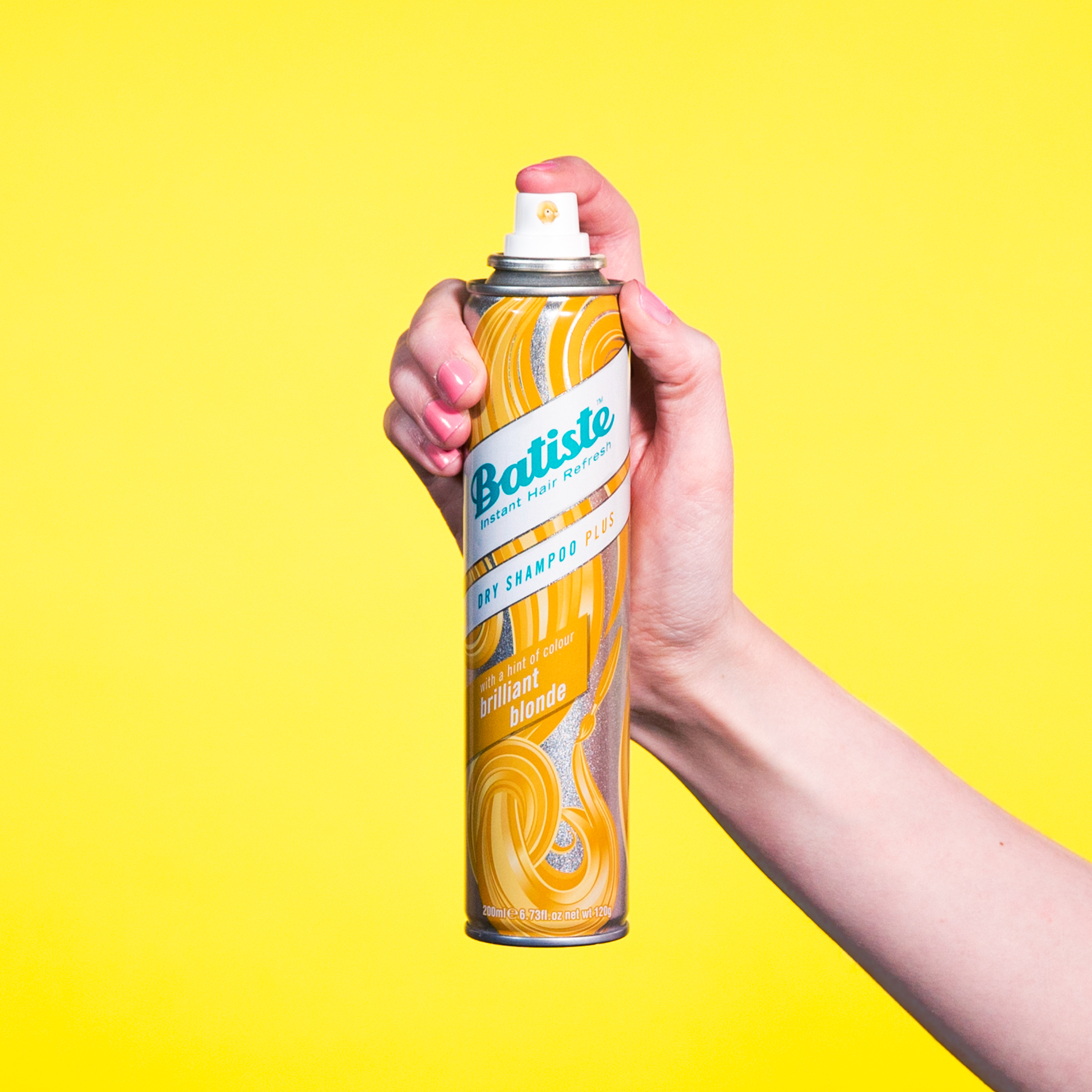 Batiste Dry Shampoo Instant Hair Refresh That Is Easy To Use