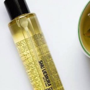 Essence-Absolue Oil Shu Uemura