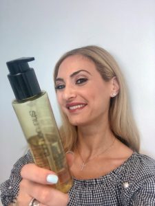 Shu Uemura Protective Hair Oil Secrets in Beauty