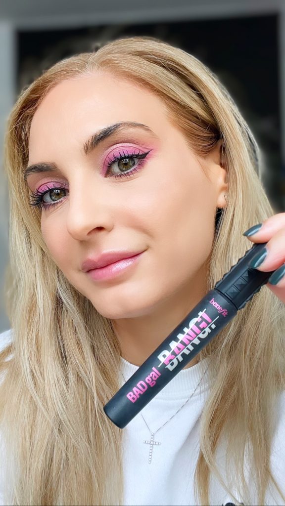Christina Maria Kyriakidou Secrets in Beauty Benefit Cosmetics Mascara BADgal Bang!