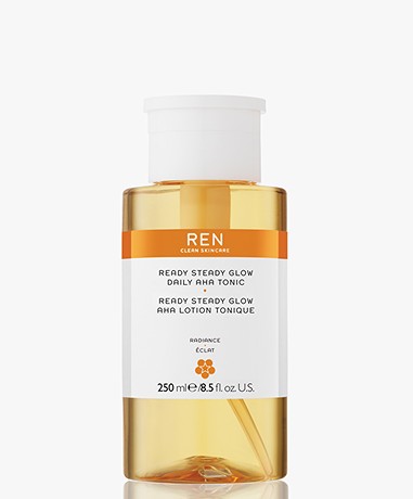 REN CLEAN SKINCARE Ready Steady Glow AHA Tonic Secrets in Beauty