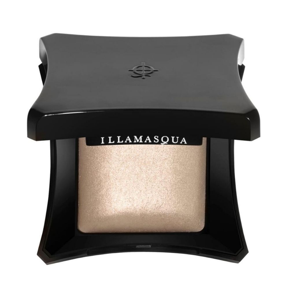 Illamasqua Beyond Powder in OMG Secrets in Beauty